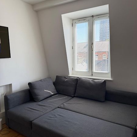 Central , Bright And Modern Flat Up To 4 People London Eksteriør billede